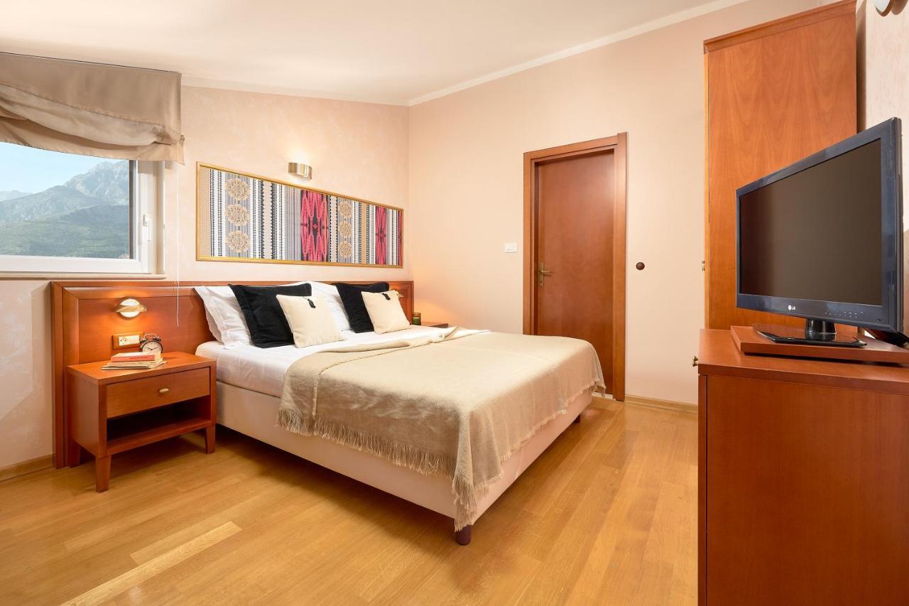 Dwupoziomowy Apartament typu Suite z balkonem i widokiem na morze